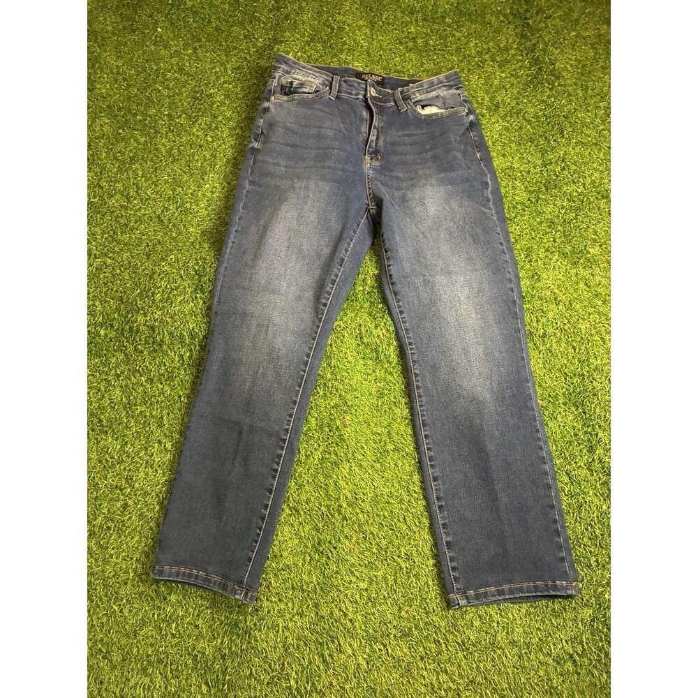 Judy Blue Women’s Size 13/31 Mid Rise Bootcut Stretch Jeans Medium Wash